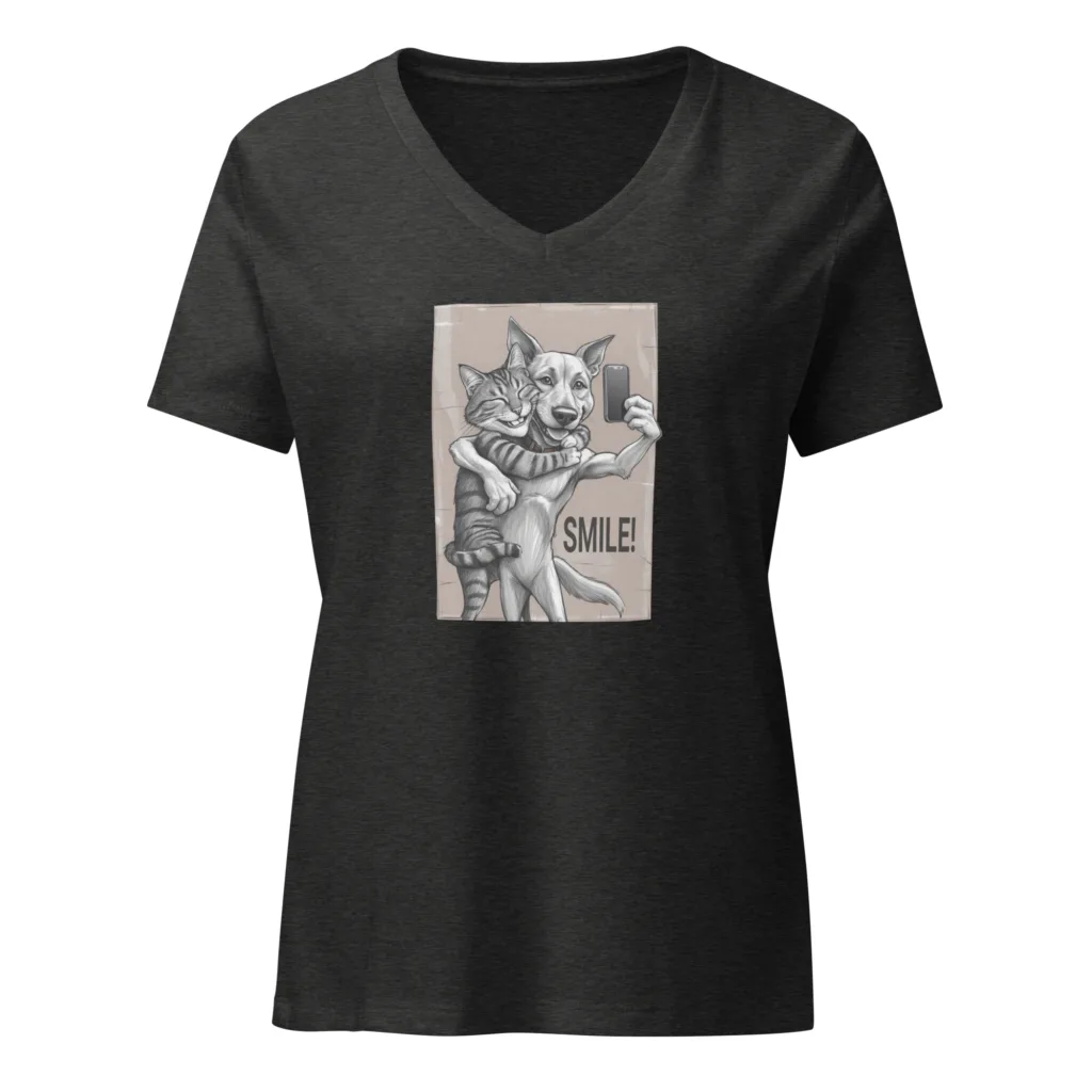 SMILE! Graphic Cat and Dog V-Neck T-Shirt