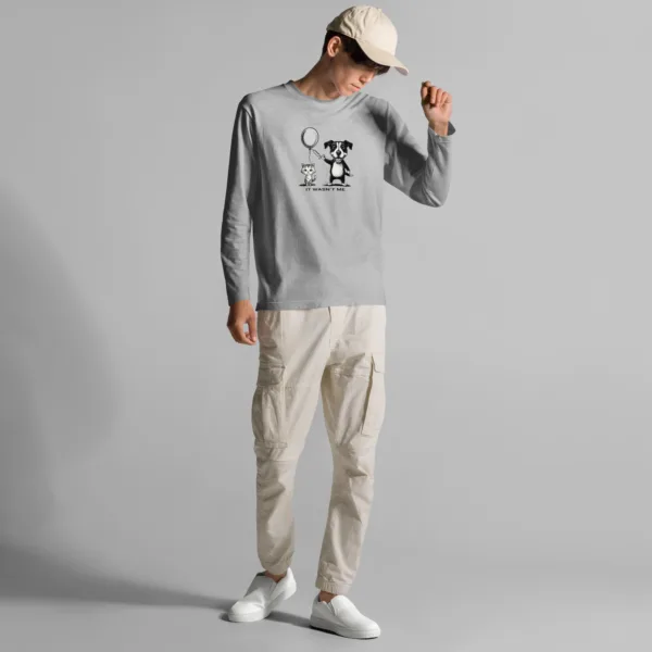 It Wasn't Me, Cat and Dog Graphic Saying Long Sleeve T-Shirt